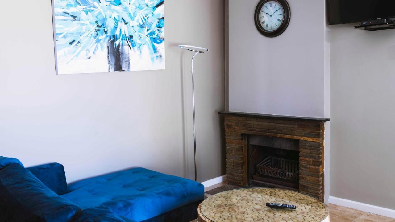 103Onwallace Self Catering Guest House Кейптаун Екстериор снимка