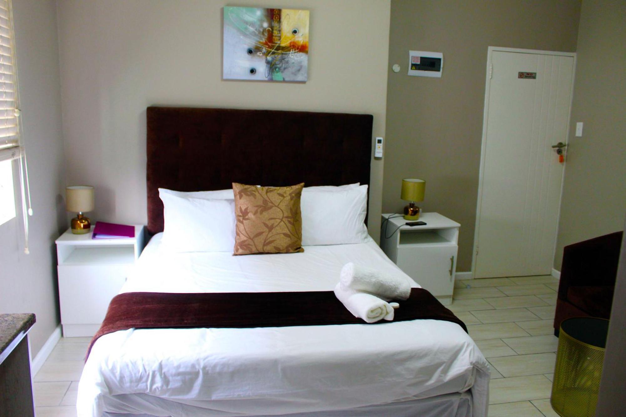 103Onwallace Self Catering Guest House Кейптаун Екстериор снимка